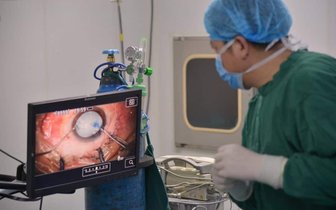 What Are the Signs and Symptoms of a Traumatic Cataract?
